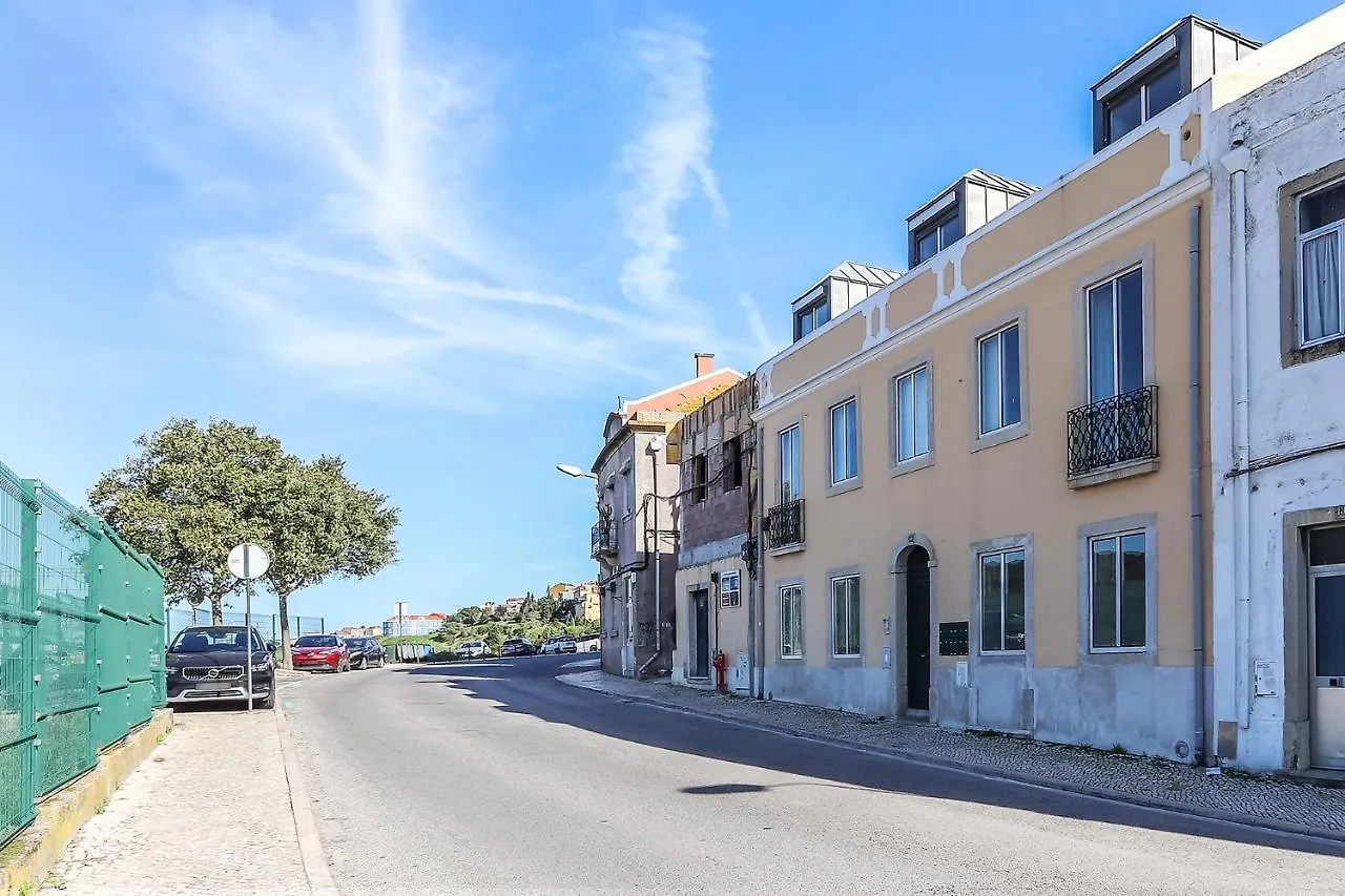 Vita Portucale ! 2 Bedrooms Apartment Campo Ourique Lisboa