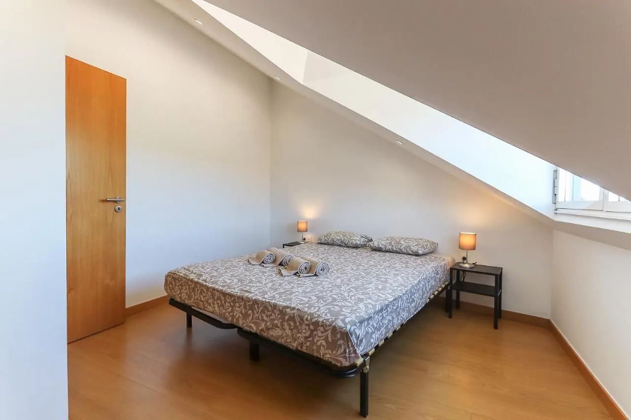 Vita Portucale ! Concept Apartment Campo Ourique Lisbon