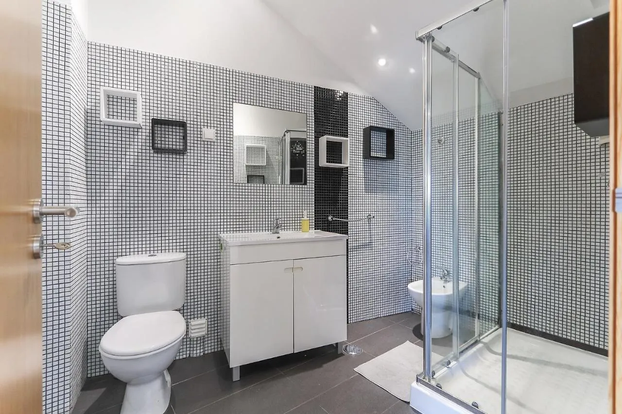 Vita Portucale ! Concept Apartment Campo Ourique Lisbon
