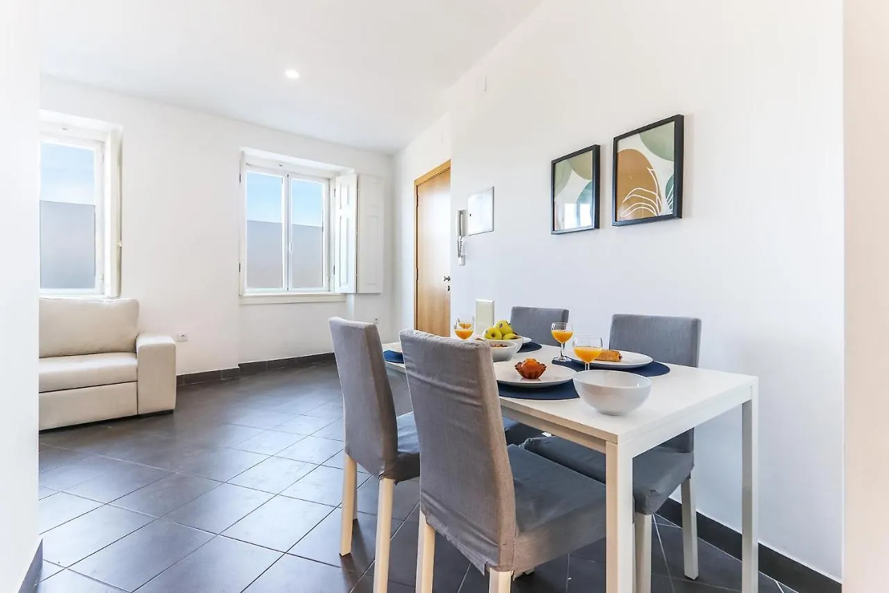 Vita Portucale ! Concept Apartment Campo Ourique Lisbon